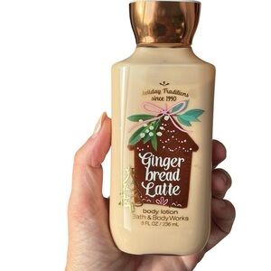 Bath & Body Works Gingerbread Latte Body Lotion 8 oz